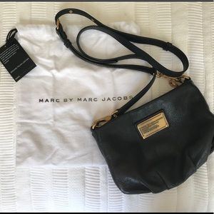 Marc Jacobs Classic Q Mini crossbody